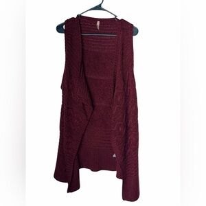💥Vanity Burgundy Knit Cardigan Vest Large